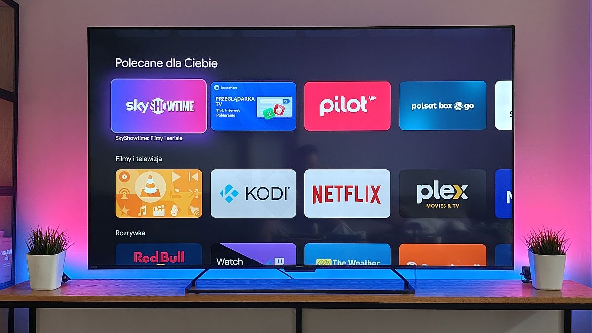 Sharp 65HR8765E uniwersalny telewizor aplikacje