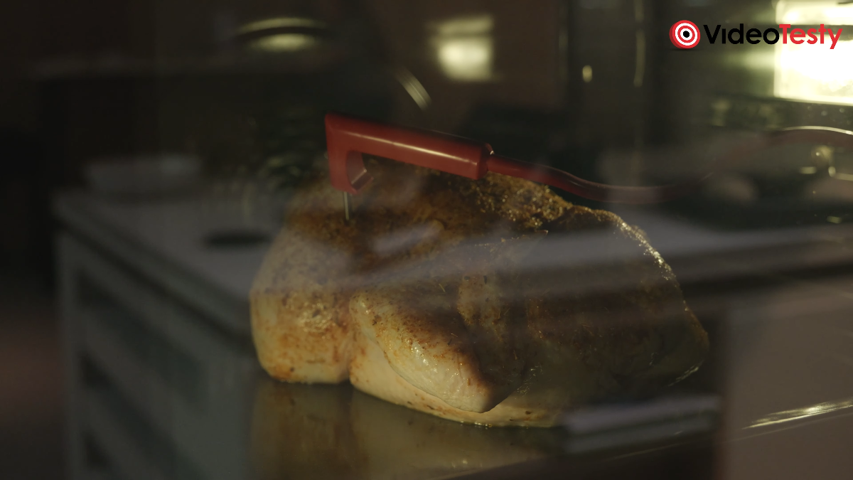 Termosonda wbita w kurczaka