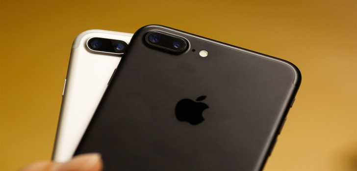 Problem z mikrofonem w iPhonie 7 i iPhonie 7 Plus - Sprawa rozwiązana?