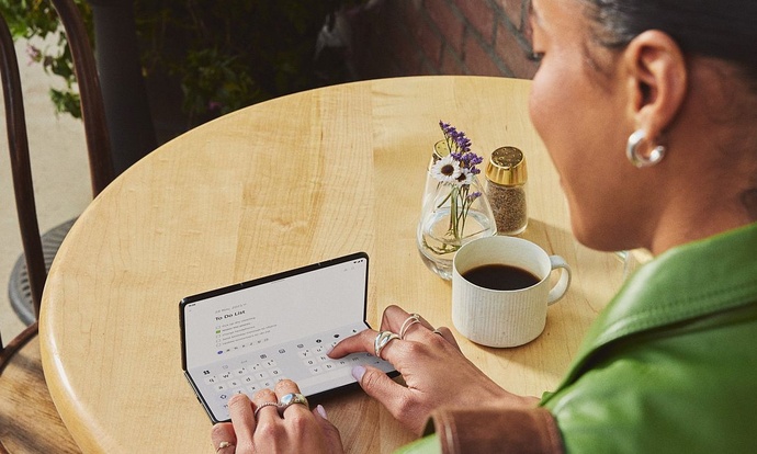 Nowości Motorola na CES 2026: nadchodzą trzy nowe smartfony!