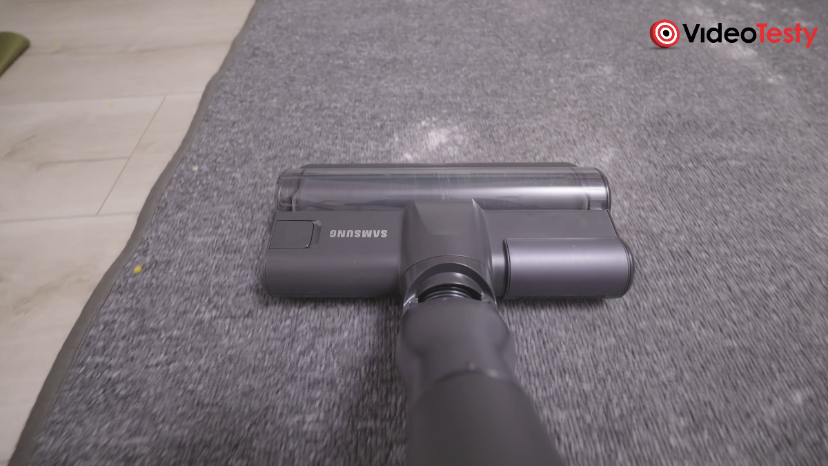 Samsung Bespoke AI Jet Lite na dywanie