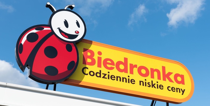 Tani smartwatch, słuchawki i kamera 4K w sklepach Biedronka