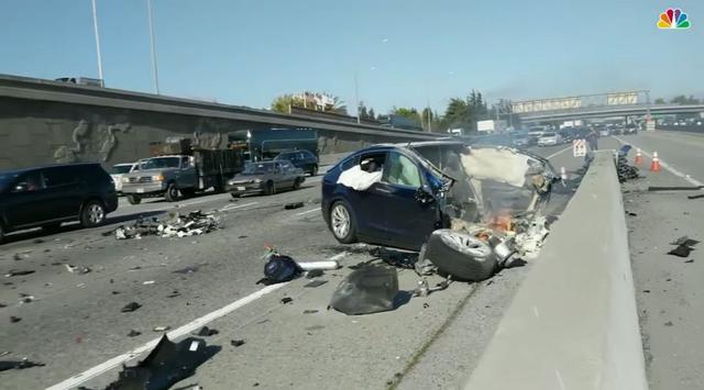 Tragiczny wypadek Tesli - Winny wyłącznie inżynier Apple?