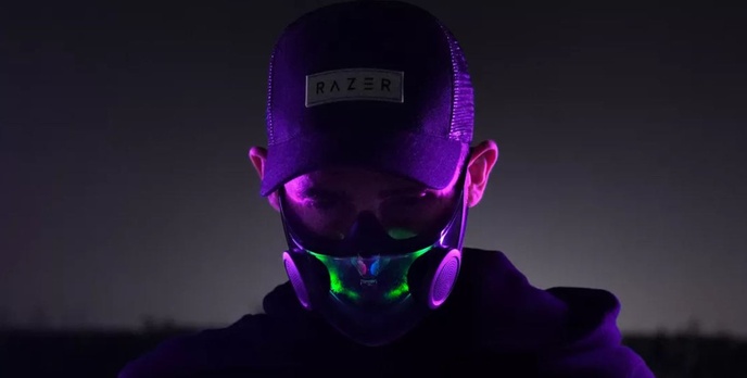 Maska N95 od Razera z podświetleniem RGB i modulatorem głosu