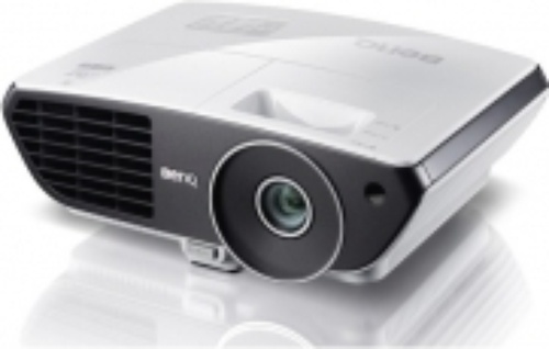 BenQ W700