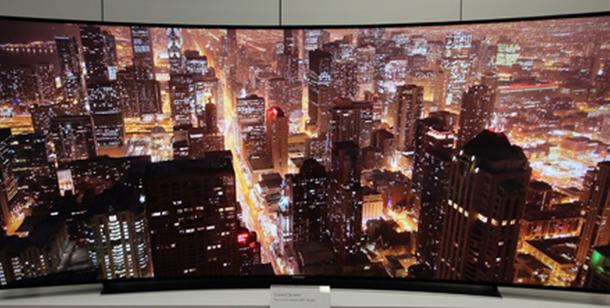 Samsung Curved UHD 4K U9500 i Samsung U9B Bendable UHD - innowacyjne telewiozory od Samsunga