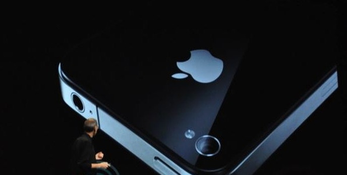 Apple iPhone 4 - debiut nowego smarfona