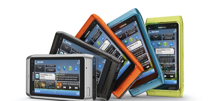 Nokia N8 - pierwszy telefon z Symbianem^3