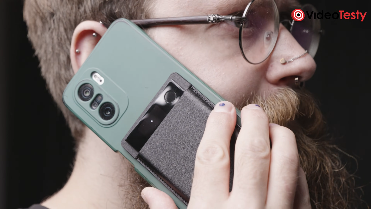 Plaud Note Pro podczas rozmowy telefonicznej