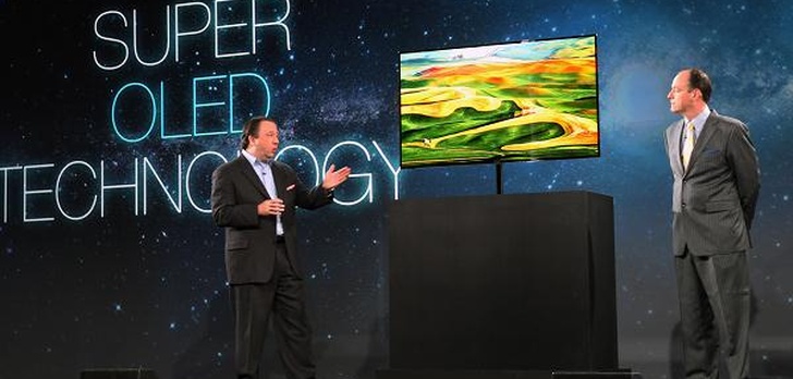 Rozpoznawanie gestów, poleceń głosowych i twarzy użytkownika - Samsung przedstawia Super OLED TV