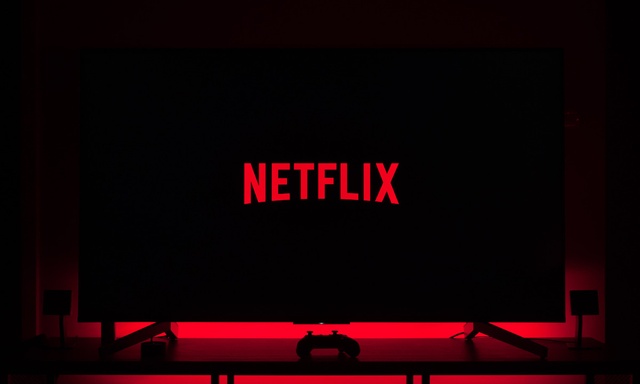 Kwarantanna sprzyja Netfliksowi - Skokowy wzrost subskrypcji w 2020 roku