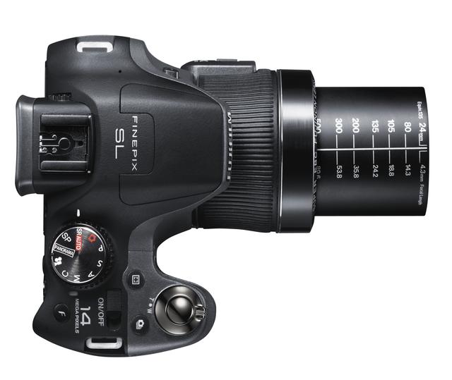 Fujifilm Polska wprowadza na rynek nowe modele aparatów Fujifilm FinePix serii SL