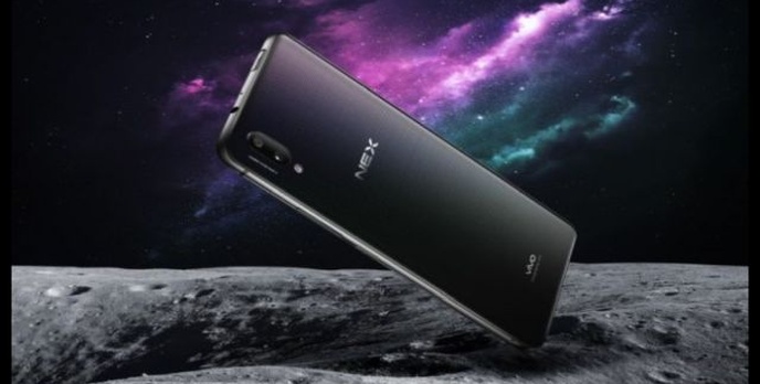 Chińczycy znowu to zrobili! Powstał pierwszy smartfon z peryskopowym aparatem!