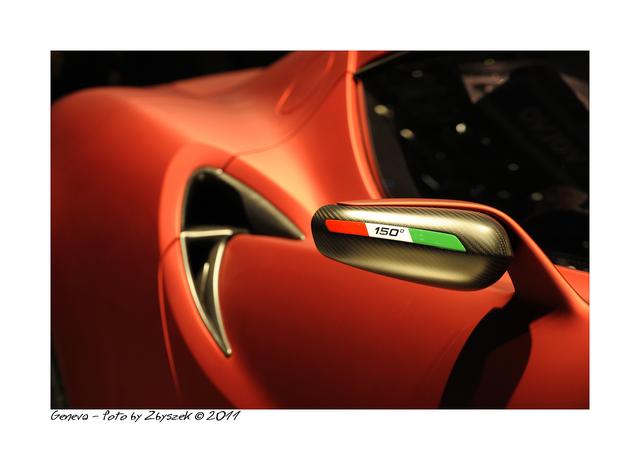 Alfa Romeo 4C Coupe - galeria zdjęć Genewa 2011