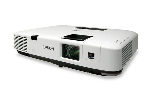 Epson EB-1965 projektor z automatyczną korekcją geometrii i Wi-Fi
