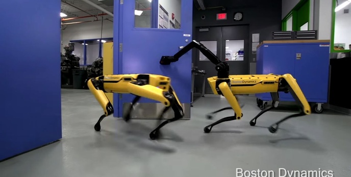 Robotyka Idzie do Przodu - Zobacz Co Potrafi SpotMini