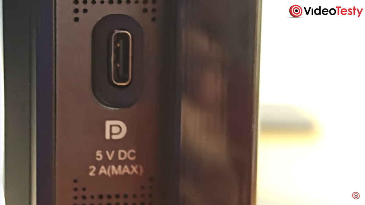 usb C Hisense 65U8Q