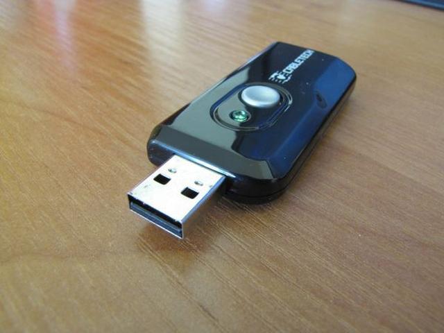Jak Przekonwertować Kasety VHS na Płyty DVD przy Użyciu Video-Grabbera