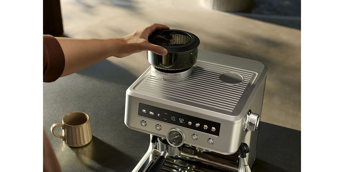 debiut ekspresu Mova S20 Pro