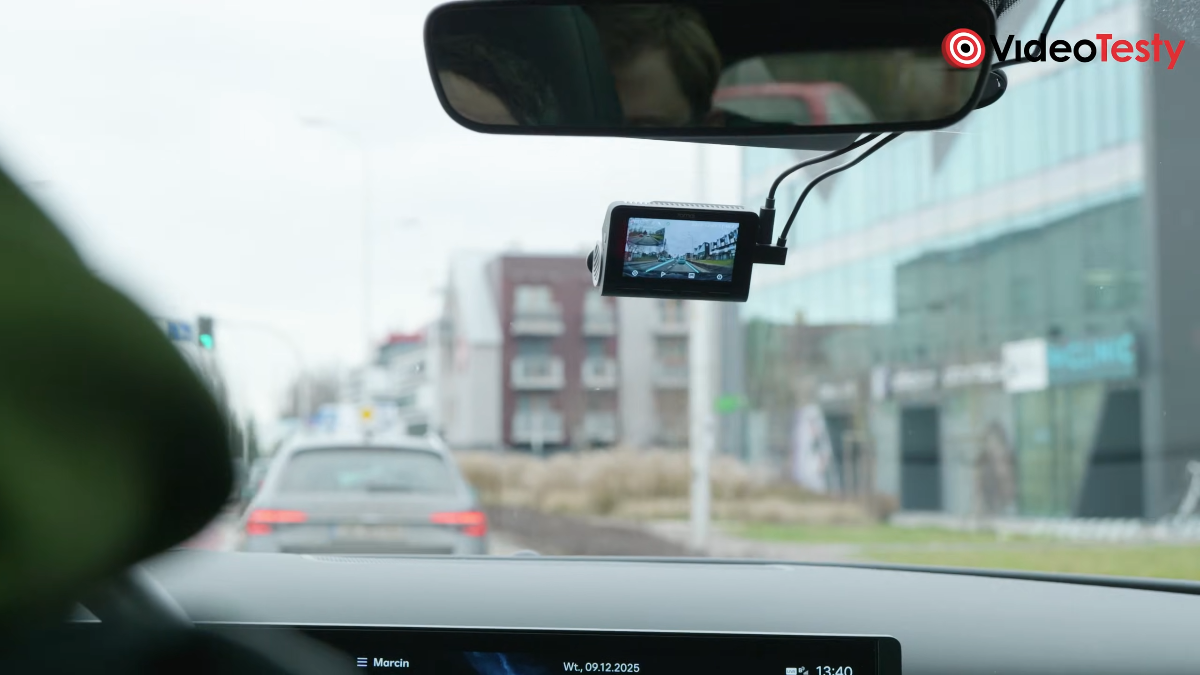 70mai A810S z daleka