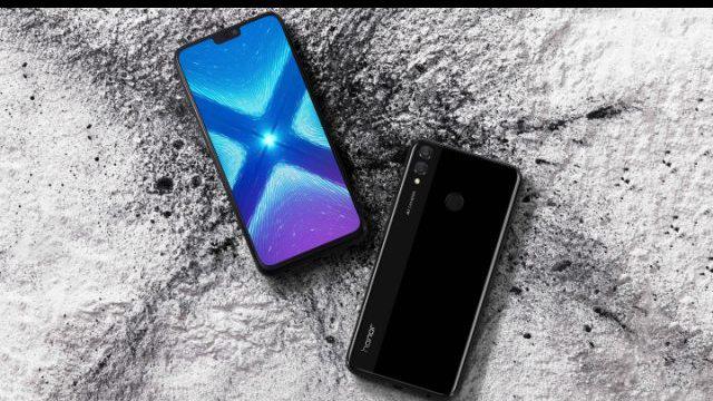 Topowy telefon za 1299 złotych? Honor 8X już w Polsce