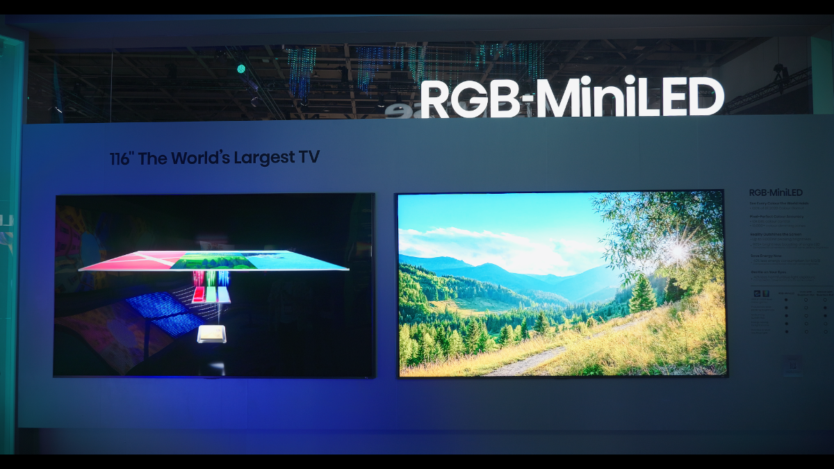 Telewizor RGB Mini LED na stoisku Hisense na IFA 2025 
