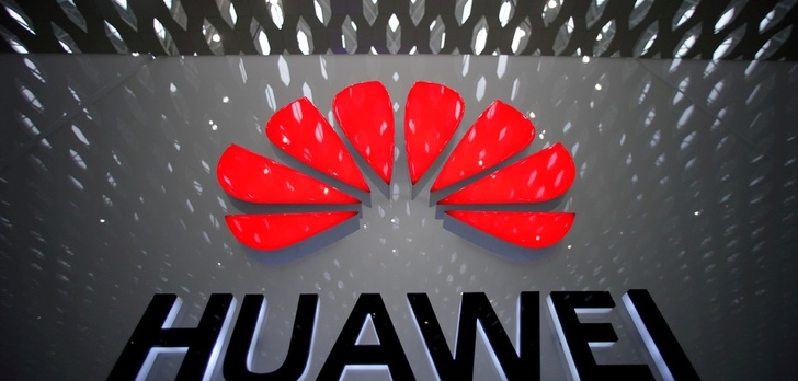 W 2021 roku Huawei obniży o połowę produkcję smartfonów