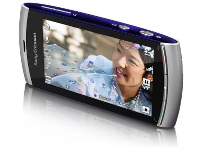 Sony Ericsson Vivaz – telefon rejestrujący wideo w HD