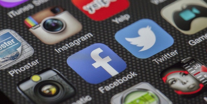 Facebook - Algorytm do oznaczania spamu przesadził