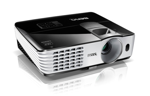 BenQ MH680