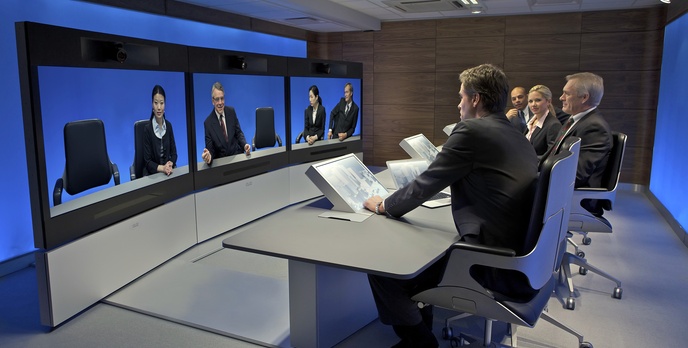 Huawei prezentuje na CeBIT 2012 nowej generacji system telepresence full-view