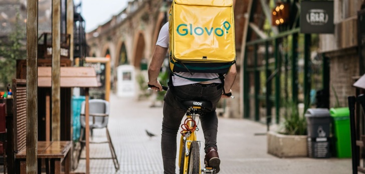 Nastał koniec kolejek? Partnerstwo Glovo z Biedronką