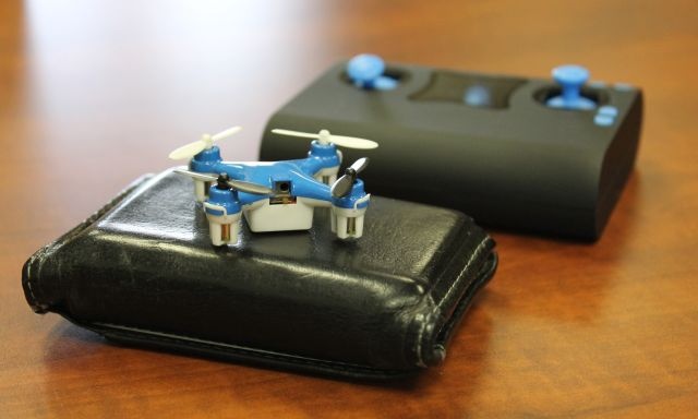 Kieszonkowy Dron - Ciekawy Gadżet Czy Bezużyteczna Zabawka?