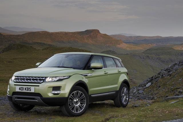 Land Rover świętuje pierwszy rok produkcji modelu Evoque