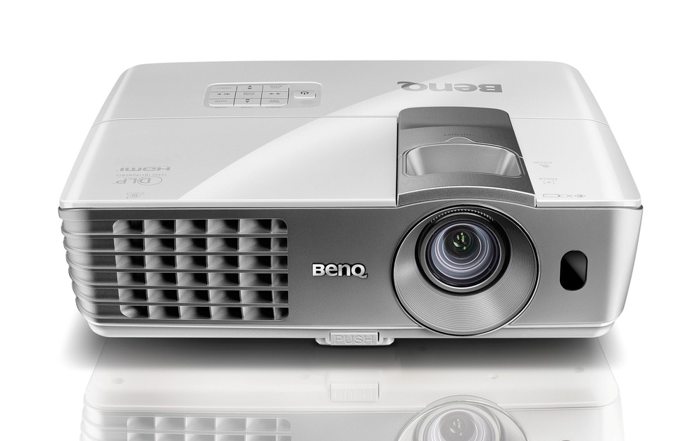 BenQ – popularny projektor 1080p z Lens Shift i ISF 