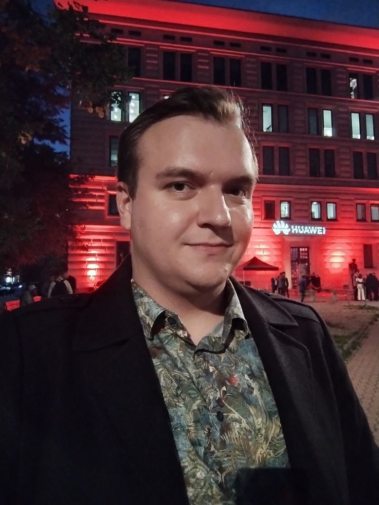 Tryb nocny w selfie - Motorola Edge 30 Neo