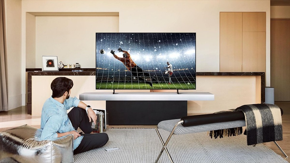 Telewizor Samsung QE55S84F jako „bliźniak” modelu Samsung OLED S85F - skąd podobieństwo?
