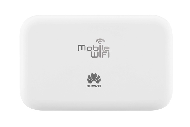 Huawei przedstawia E5372 - najmniejszy na świecie mobilny router WiFi LTE Cat4