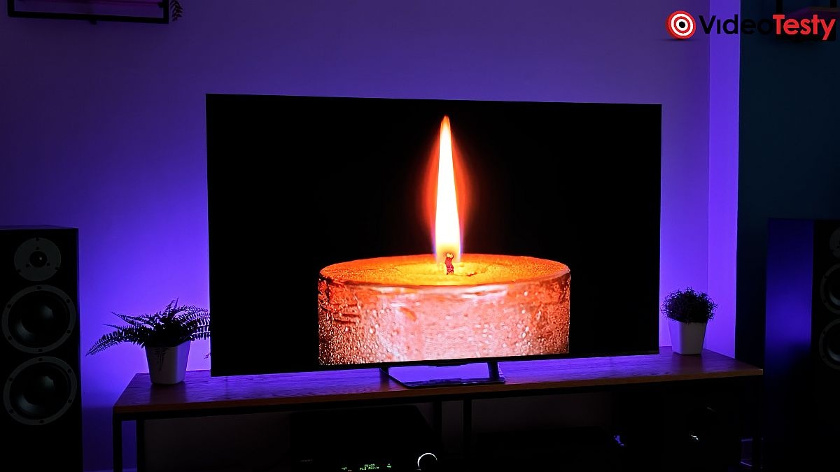 testujemy Hisense 65UR8S