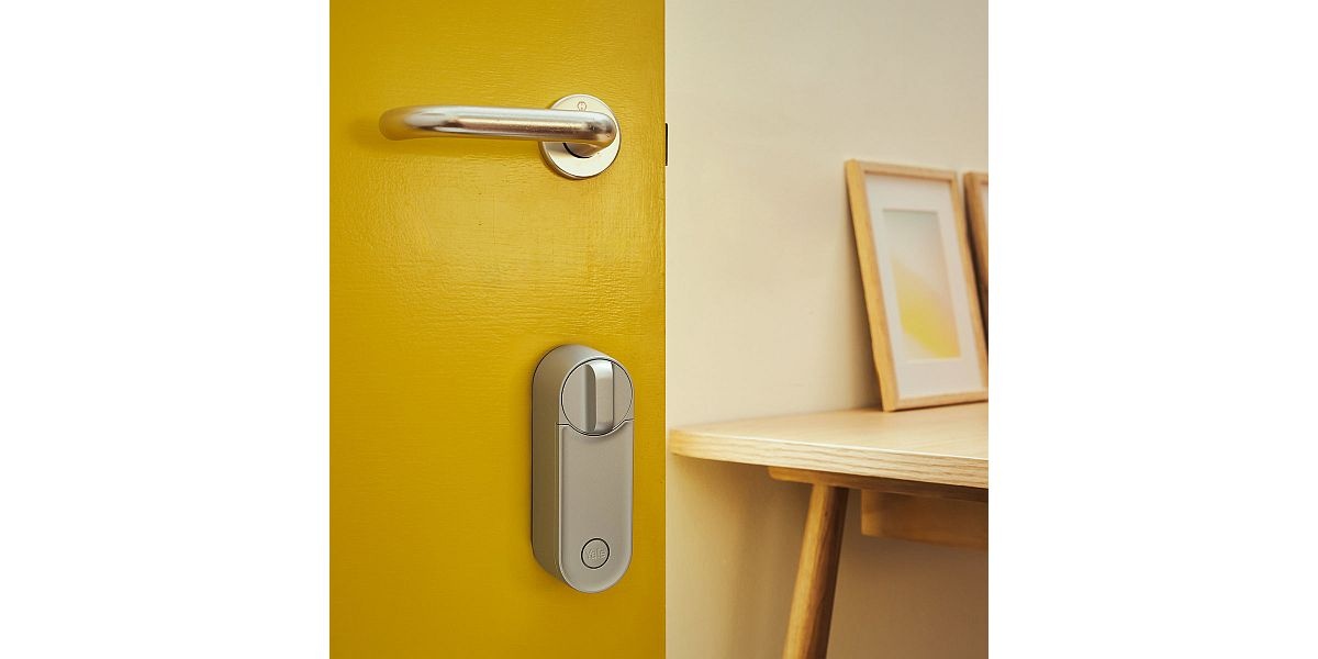 zamek Yale Linus Smart Lock L2 w sprzedaży