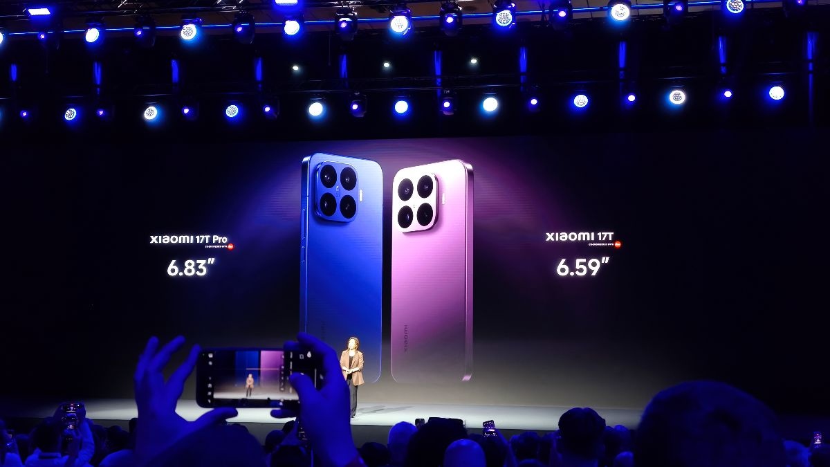 Prezentacja różnicy w wymiarach pomiędzy Xiaomi 17T a wersją Pro. Widać scenę i dwa telefony z wypisanymi rozmiarami przekątnych
