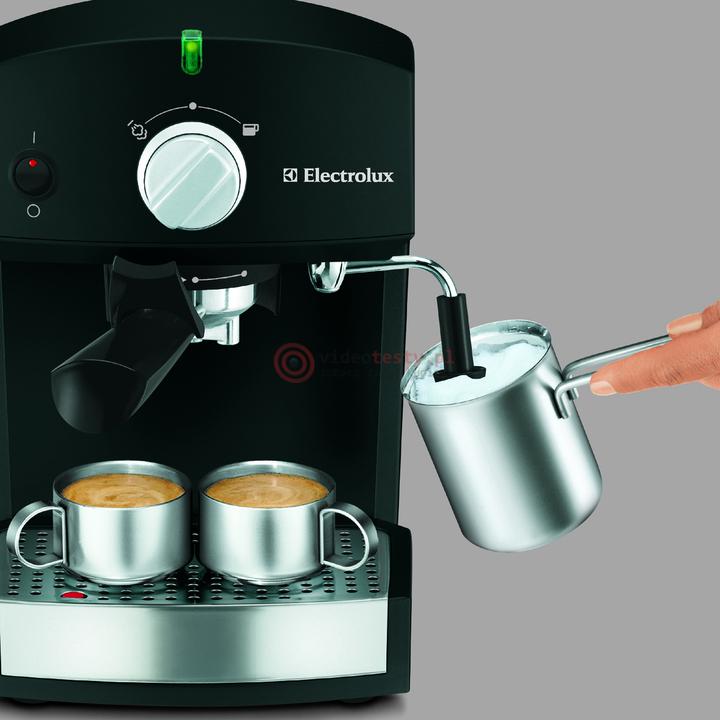 ELECTROLUX EEA120 CREMA ELECTROLUX EEA120 CREMA