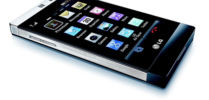 LG Mini GD880 - mini jest znowu trendy
