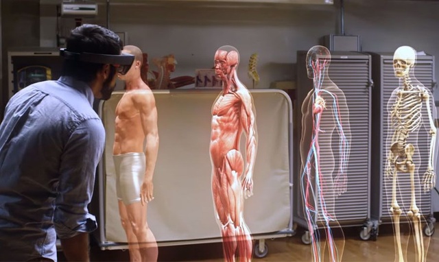 HoloLens Będzie Szkolił Przyszłych Lekarzy