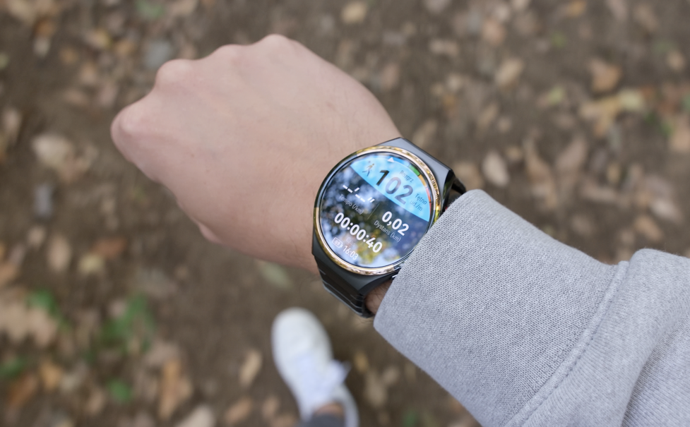HUAWEI WATCH 6 Pro na nadgarstku - testuję nową technologię X-TAP i eSIM