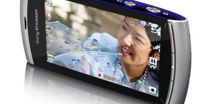 Sony Ericsson Vivaz – telefon rejestrujący wideo w HD