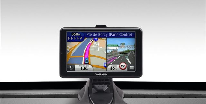 Współpraca Garmin i Renault –  limitowana edycja samochodu Dacia Duster Garmin 