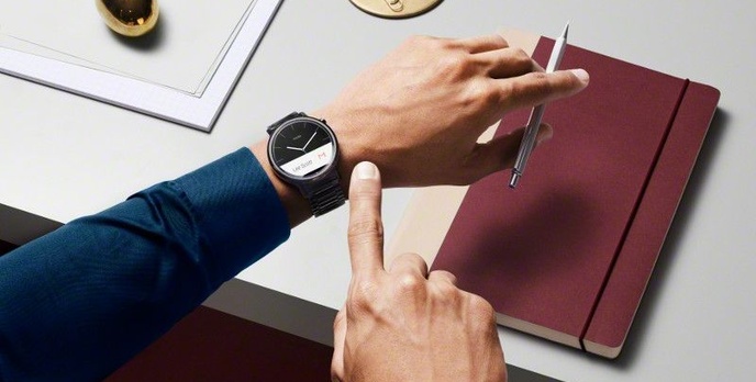 Smartwatch Moto 360 - Nadchodzi Druga Generacja