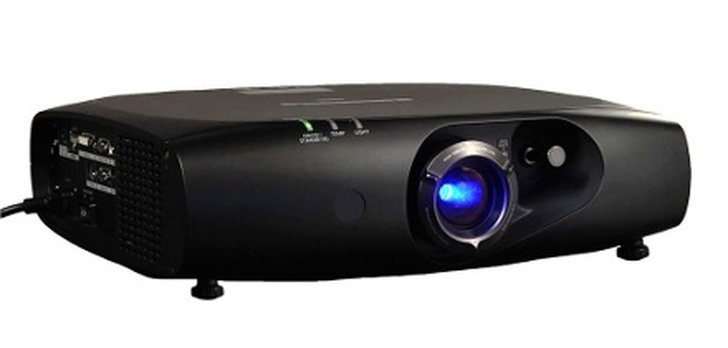 Połączenie diod LED z laserem zastępuje tradycyjne lampy w nowych projektorach Panasonic