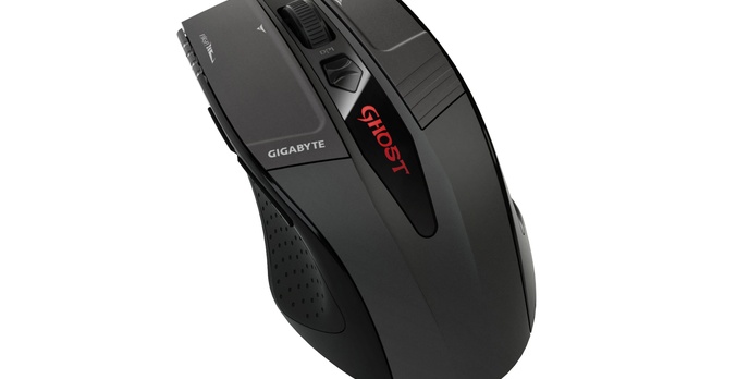 Gigabyte M8000Xtreme – zabójcza broń w Twojej dłoni